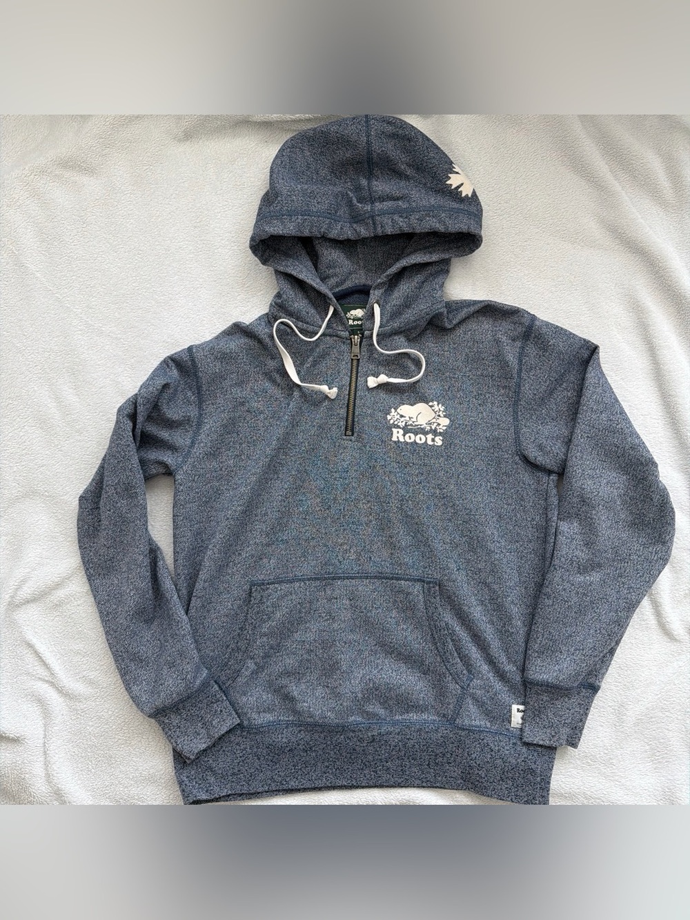 Roots Quarter-Zip Hoodie | Women’s Small | Cozy Canadian Classic 🍁
